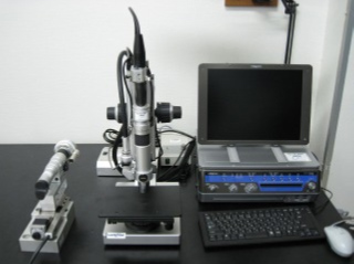 写真3. 電子顕微鏡HiRox KH-7700